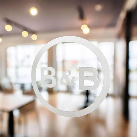 Szálloda Hbf-sued 3*