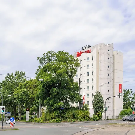 Hotel Ibis Zentrum 3*