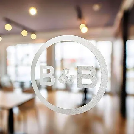 Hotel Hbf-sued 3*